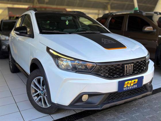 FIAT ARGO 1.3 FIREFLY FLEX TREKKING MANUAL FIAT ARGO 1.3 FIREFLY FLEX TREKKING MANUAL